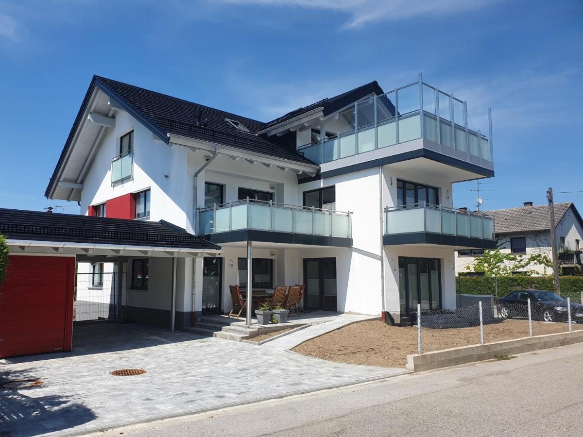 Top-Moderne Und Geraeumige Ferienwohnung Assling Dış mekan fotoğraf